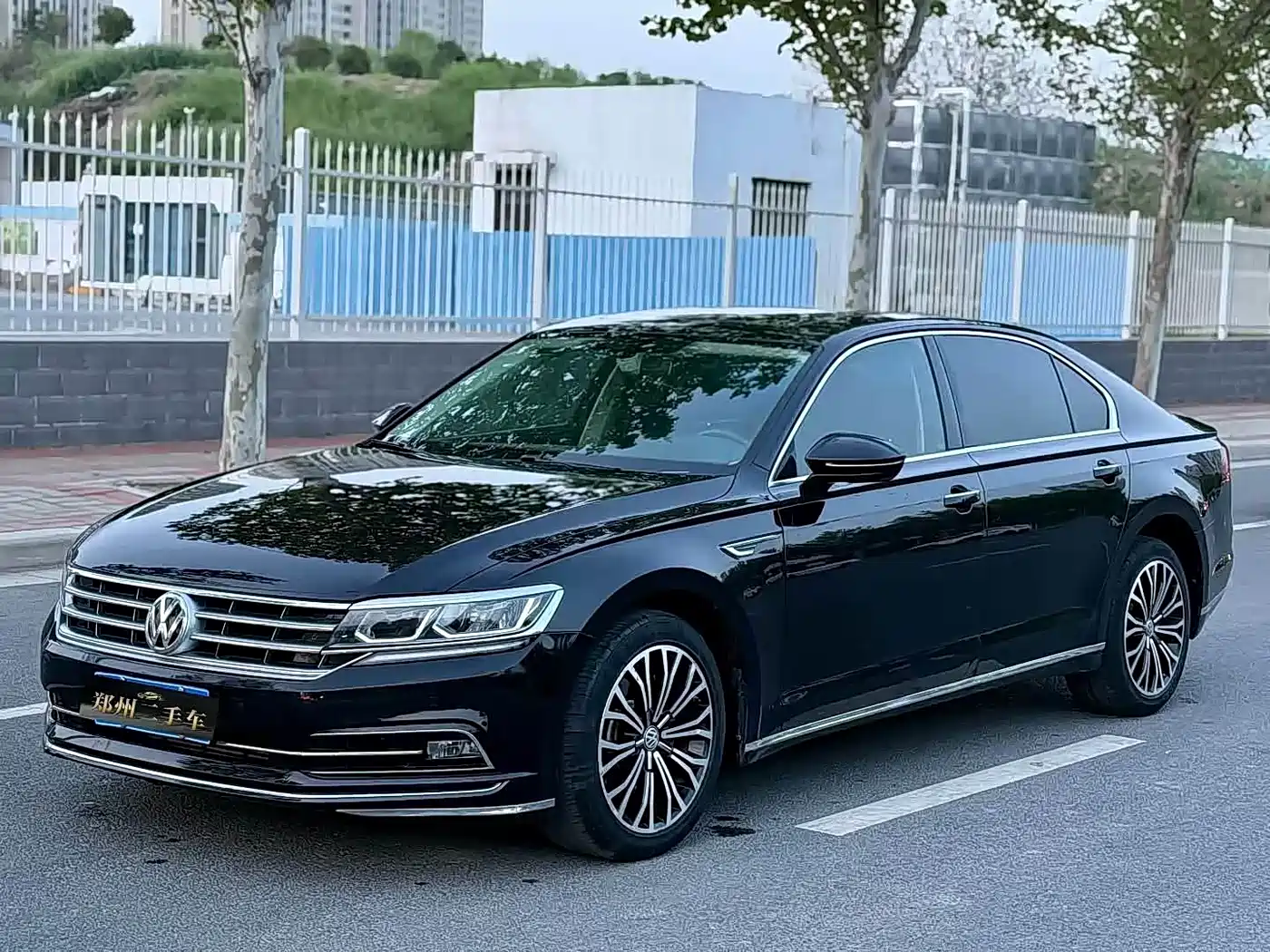 Volkswagen Phideon 2018 Facelift 380TSI FWD Business
