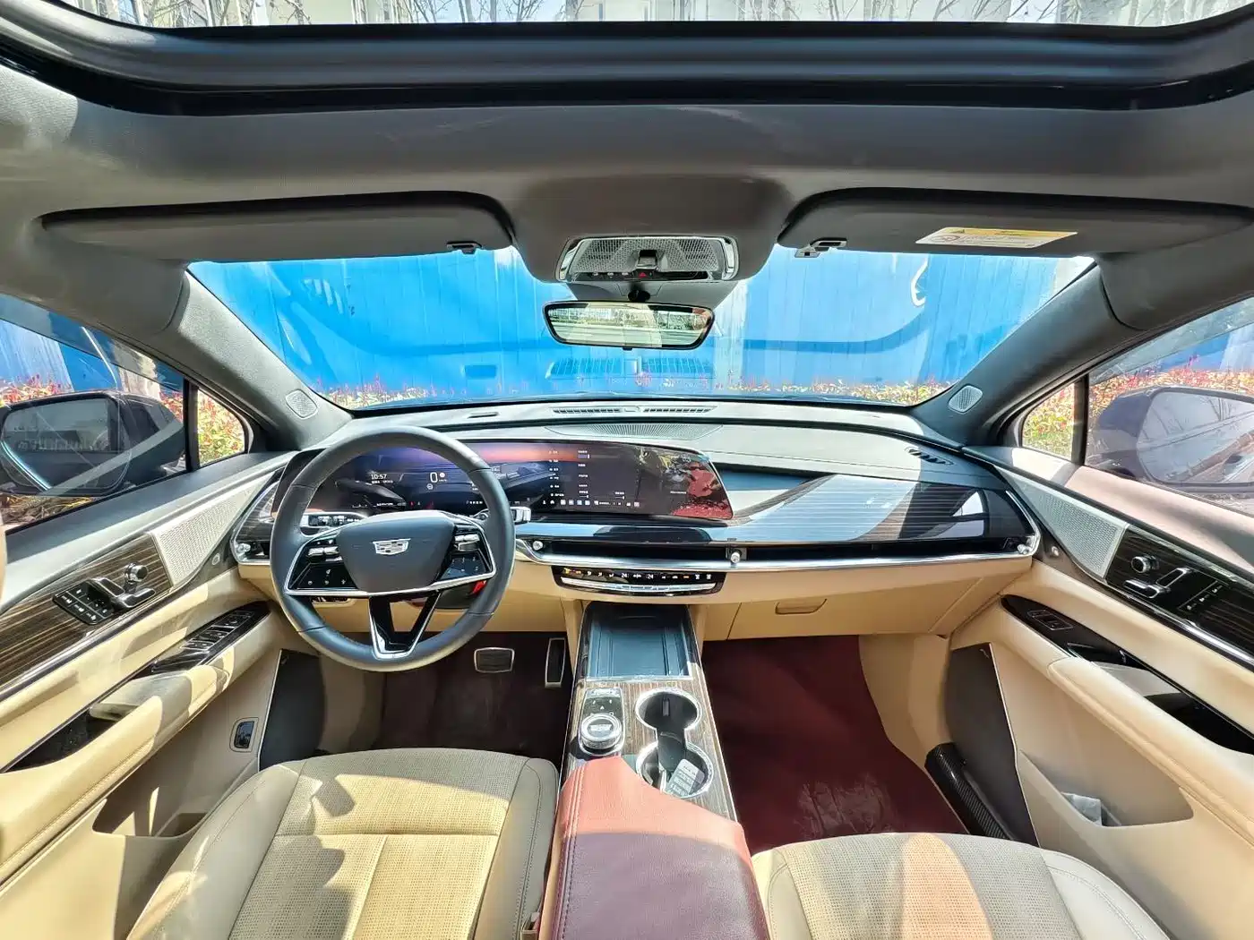 Cadillac XT5 2025 2.0T Premium Model фото 4