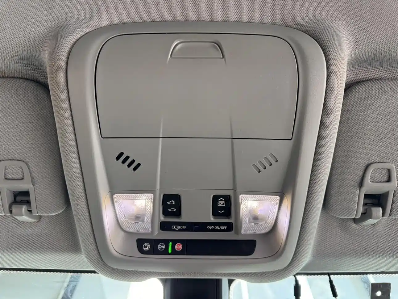 Chevrolet Equinox 2017 535T Automatic Realm Edition фото 25