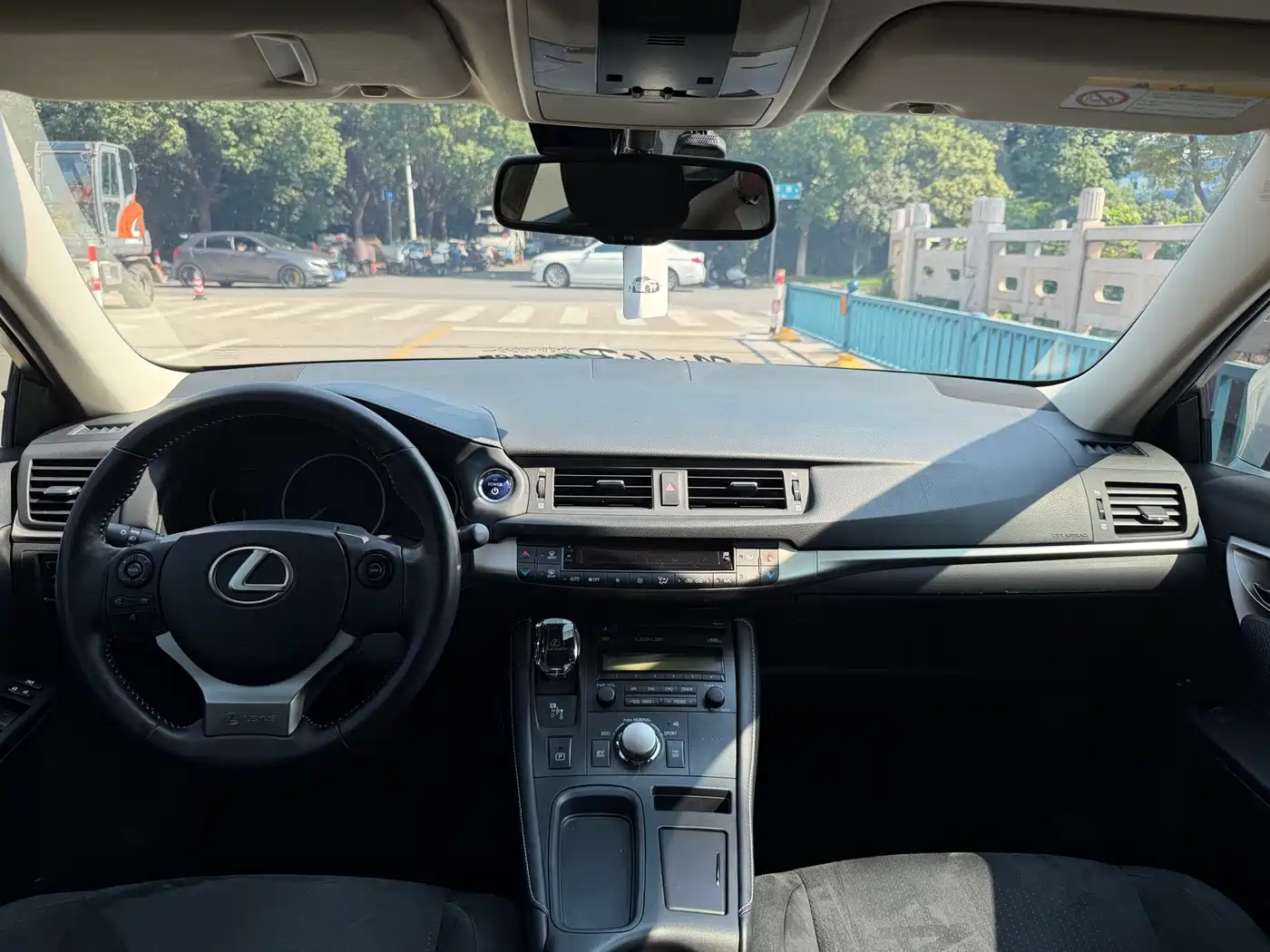 Lexus CT 2018 2017 CT200h Elite Edition Monochrome China V