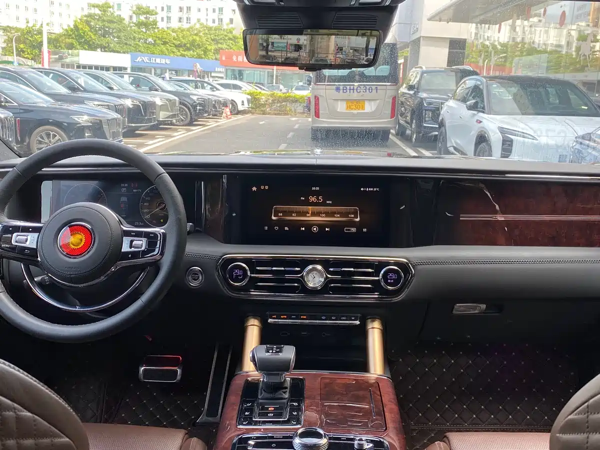 Hongqi Guoyao 2022 4.0T Premium Flagship 4-Seater фото 22