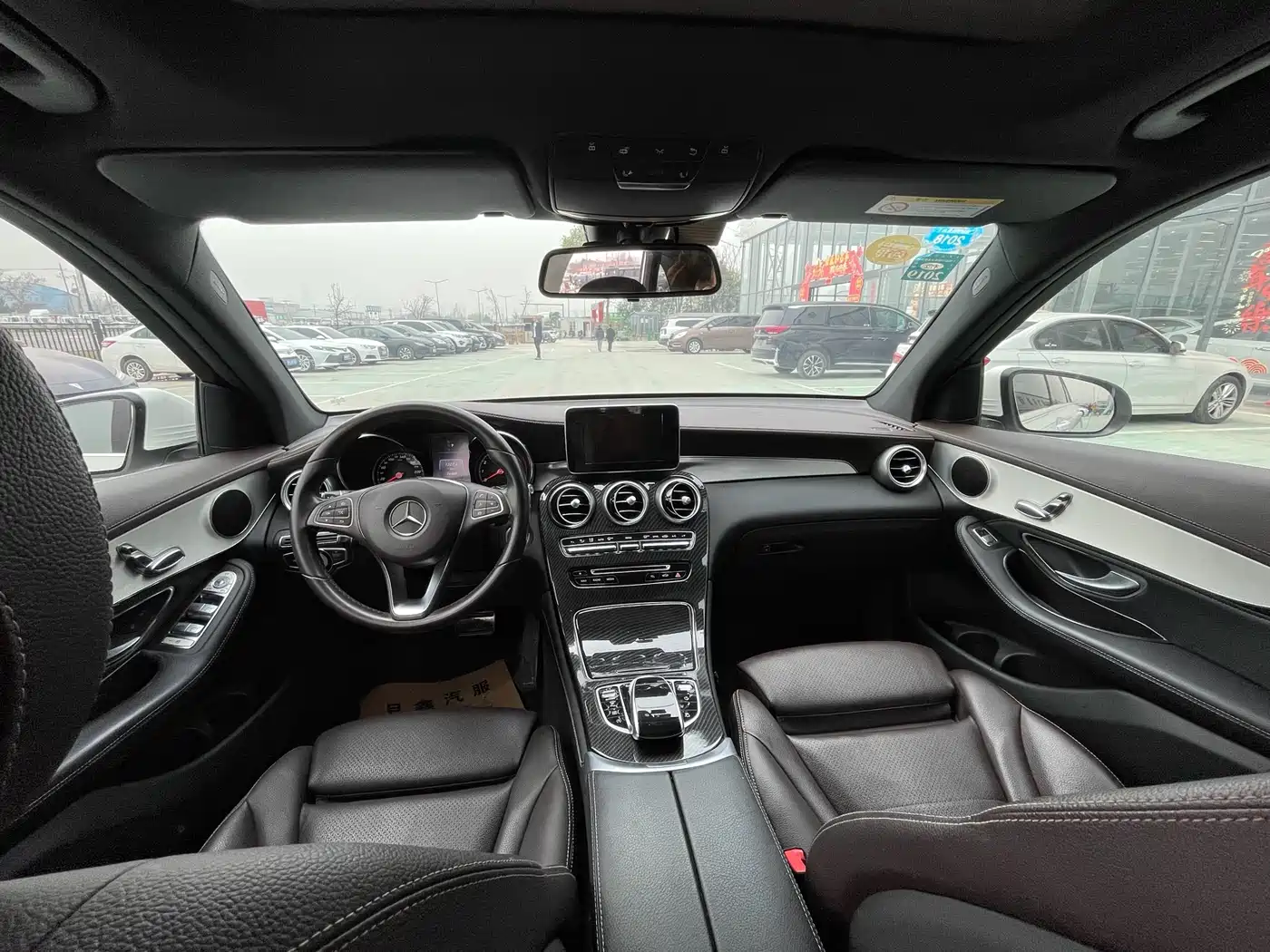 Mercedes-Benz GLC 2017 GLC 200 4MATIC фото 5