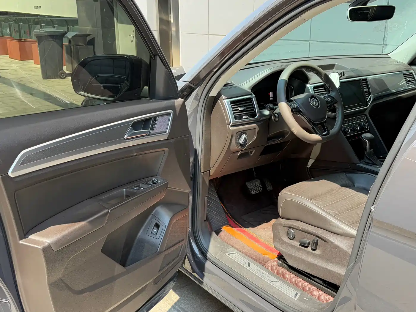 Volkswagen Teramont 2020 380TSI 4WD Luxury Edition China VI фото 14