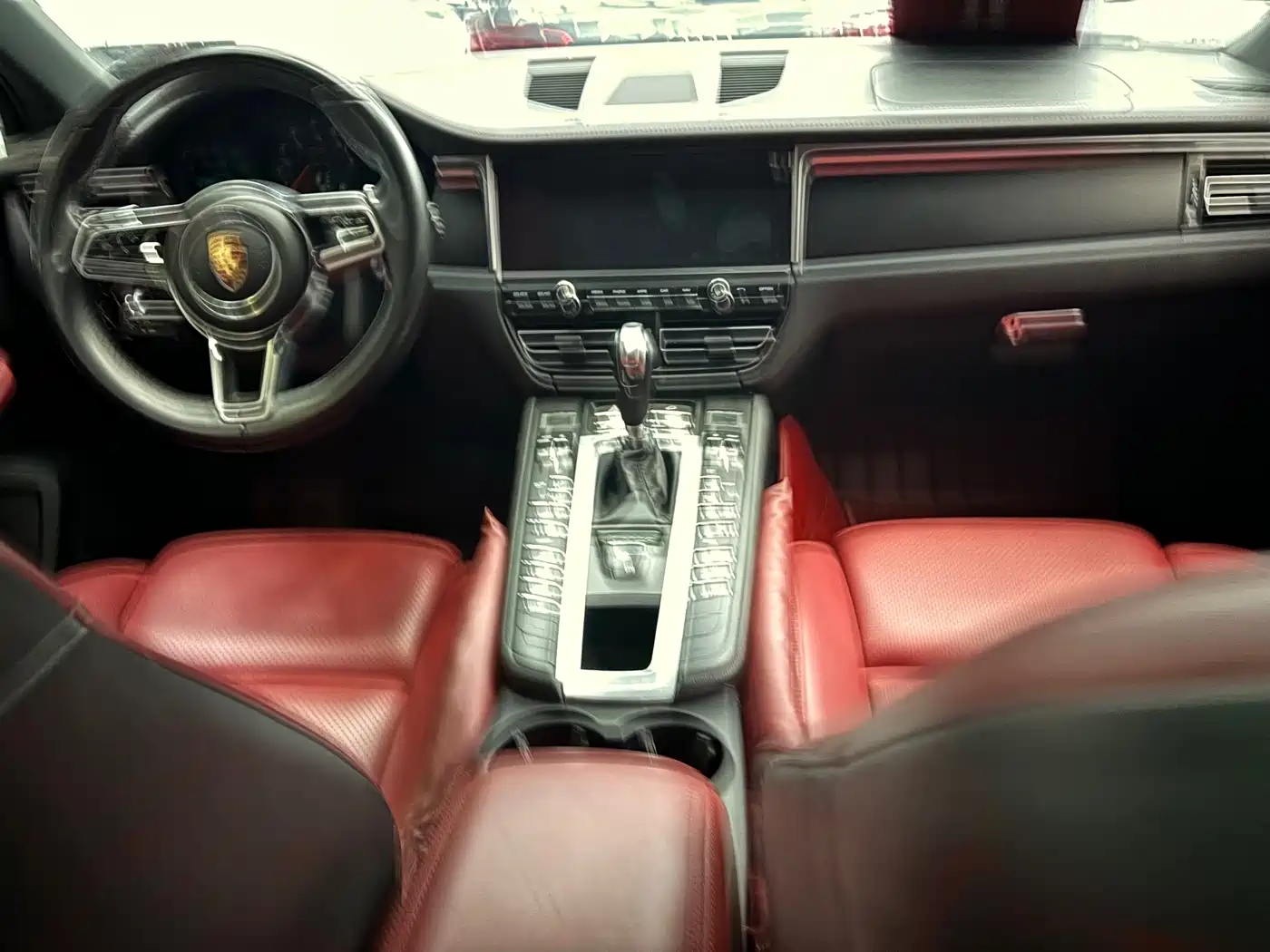 Porsche Macan 2020 Macan 2.0T фото 8