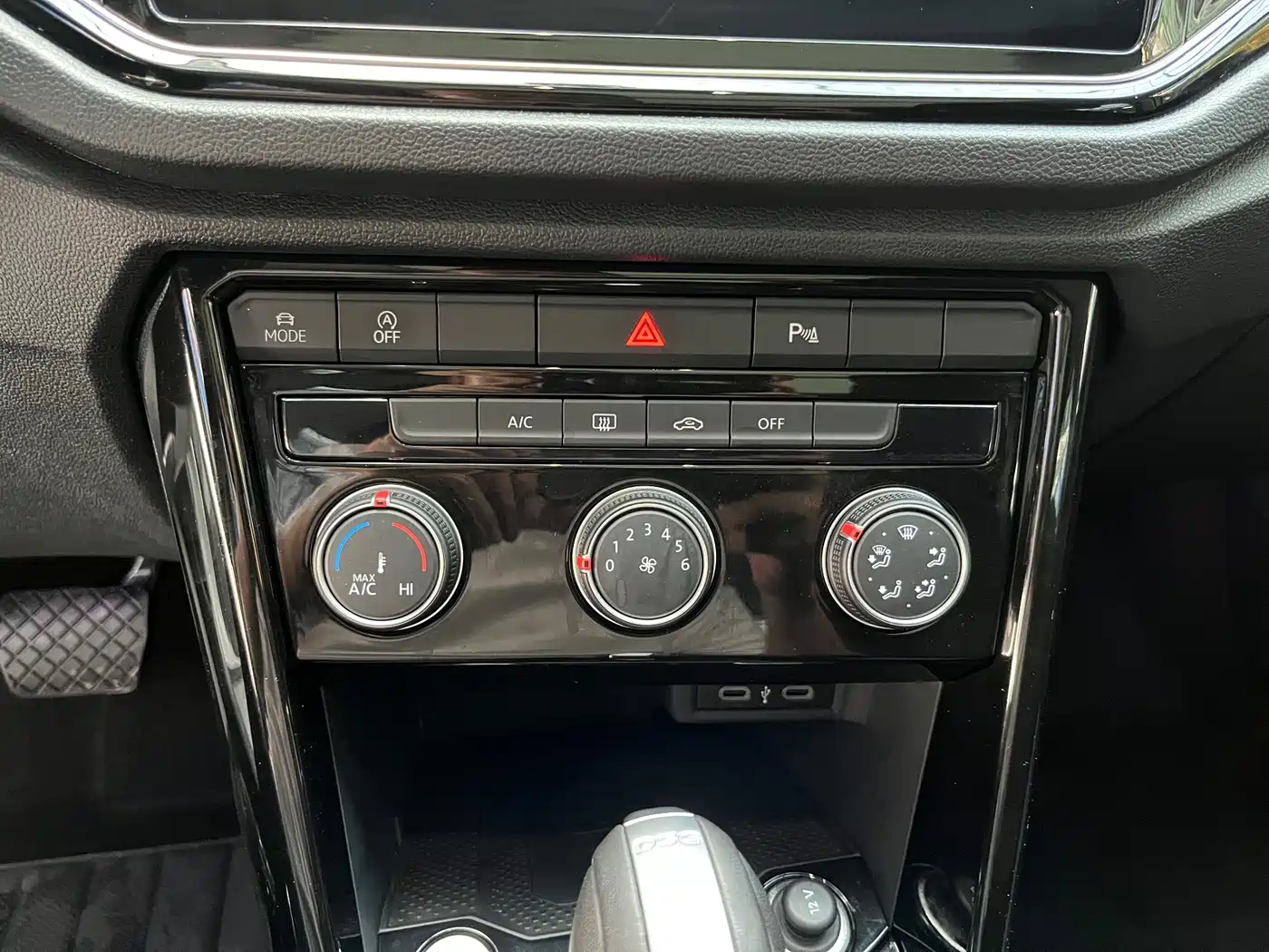 Volkswagen T-Roc, миниатюра 15