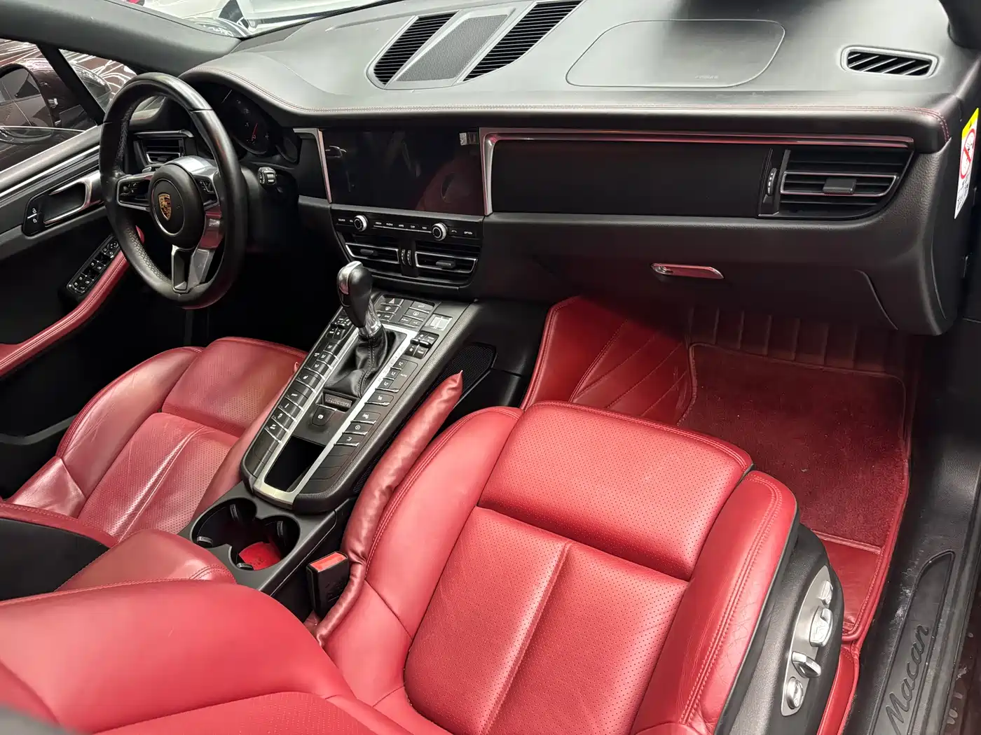 Porsche Macan 2020 Macan 2.0T фото 23