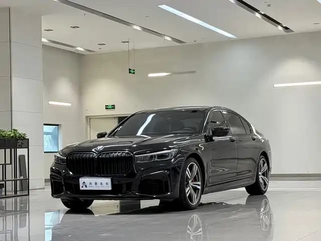 BMW 7 SERIES