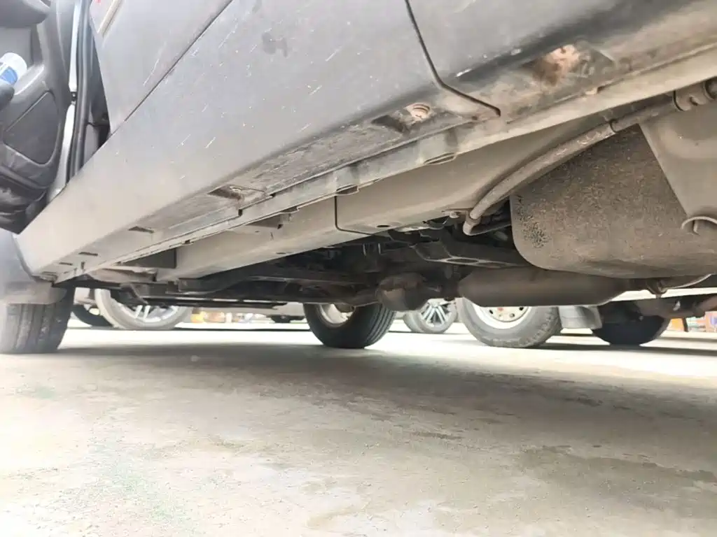 BAIC Huansu S3 2015 2015 1.8L Premium (China V)