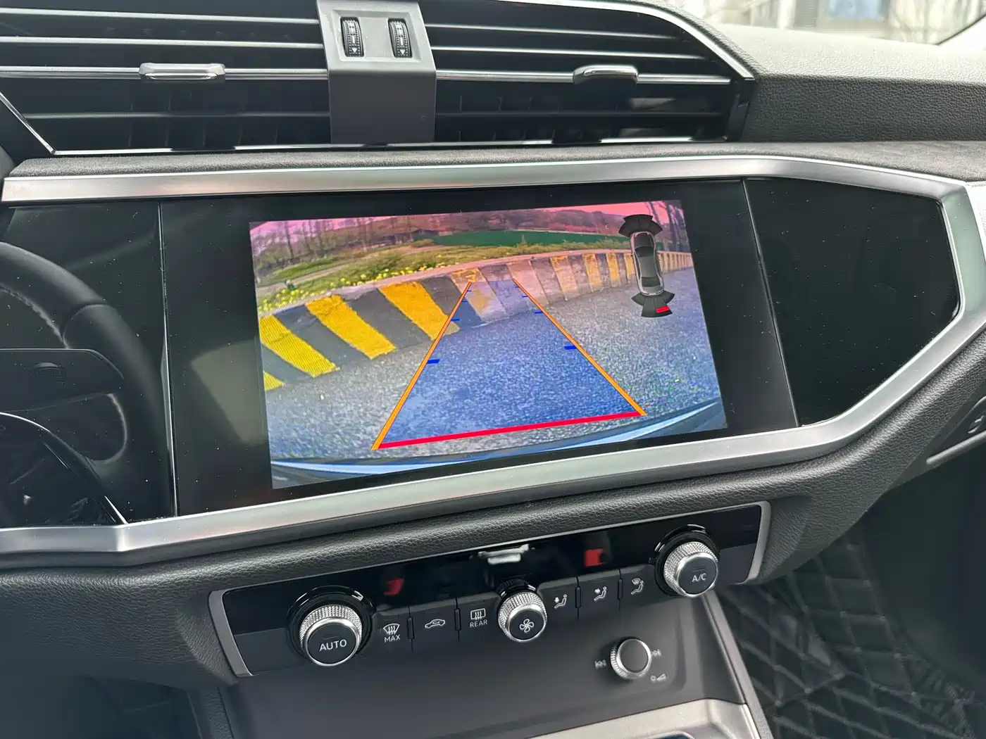 Audi Q3 2019 35 TFSI Progressive Sport фото 19