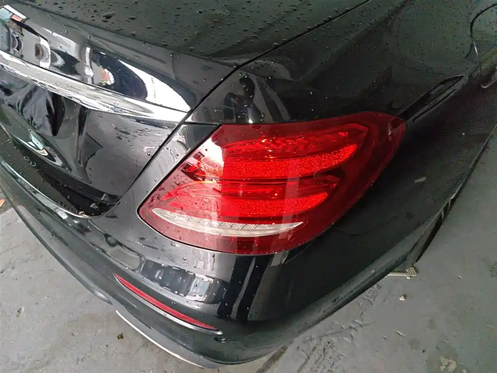 Mercedes-Benz E-Class 2017 E 200 Sport 4MATIC фото 8