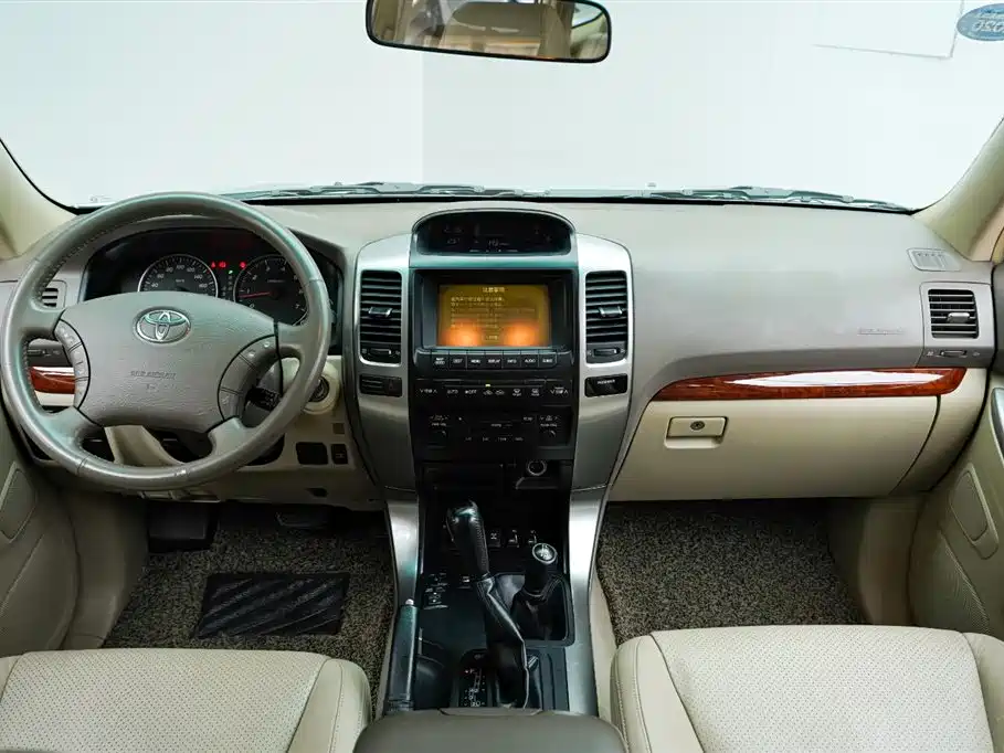 Toyota Prado 2006 4.0L Automatic VX NAVI Edition фото 6