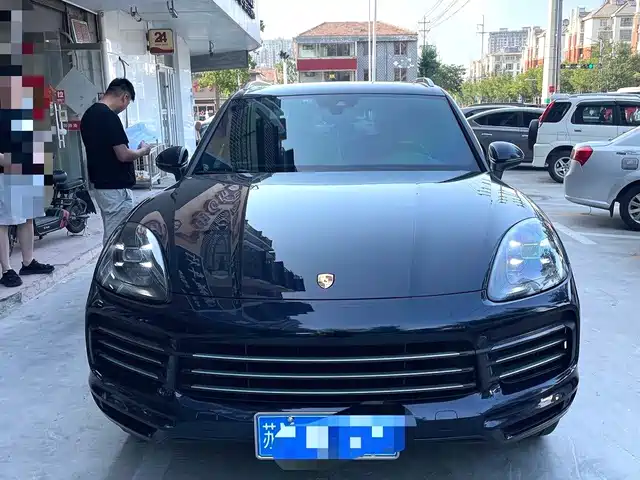 Porsche Cayenne 2019