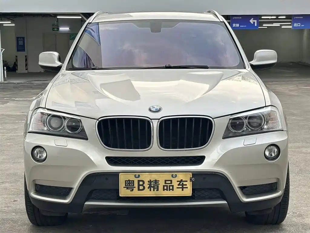 BMW X3 (Import) 2013 Facelift xDrive20i Luxury фото 2
