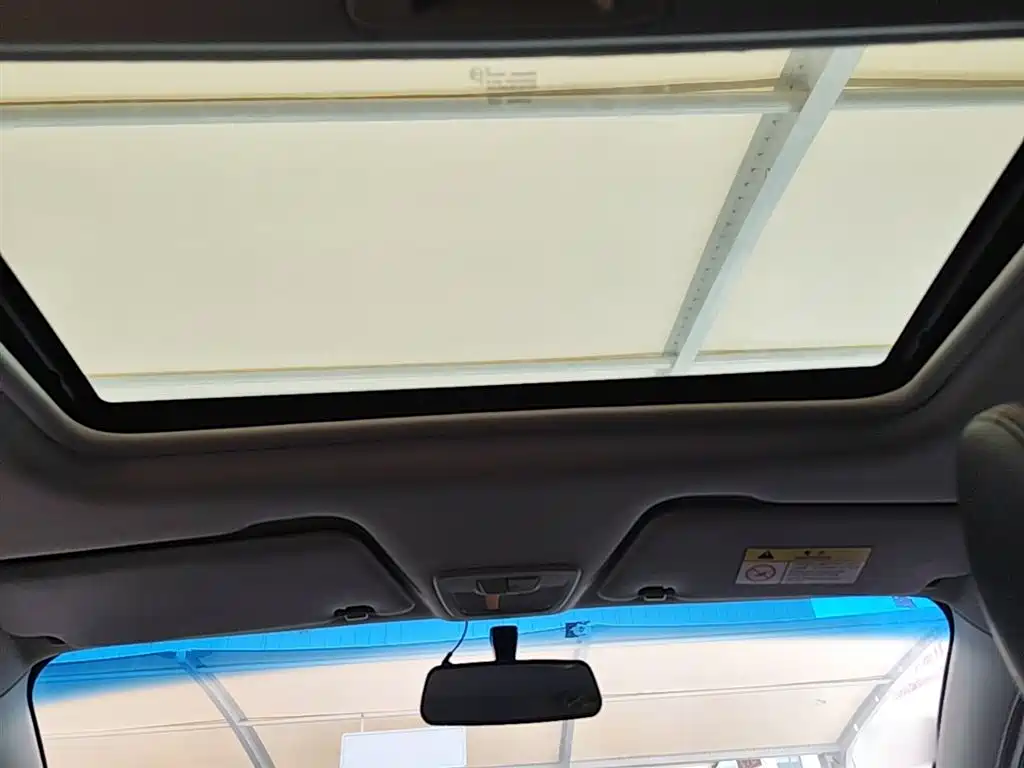 Baojun 310 2017 2016 1.2L Manual Luxury Type