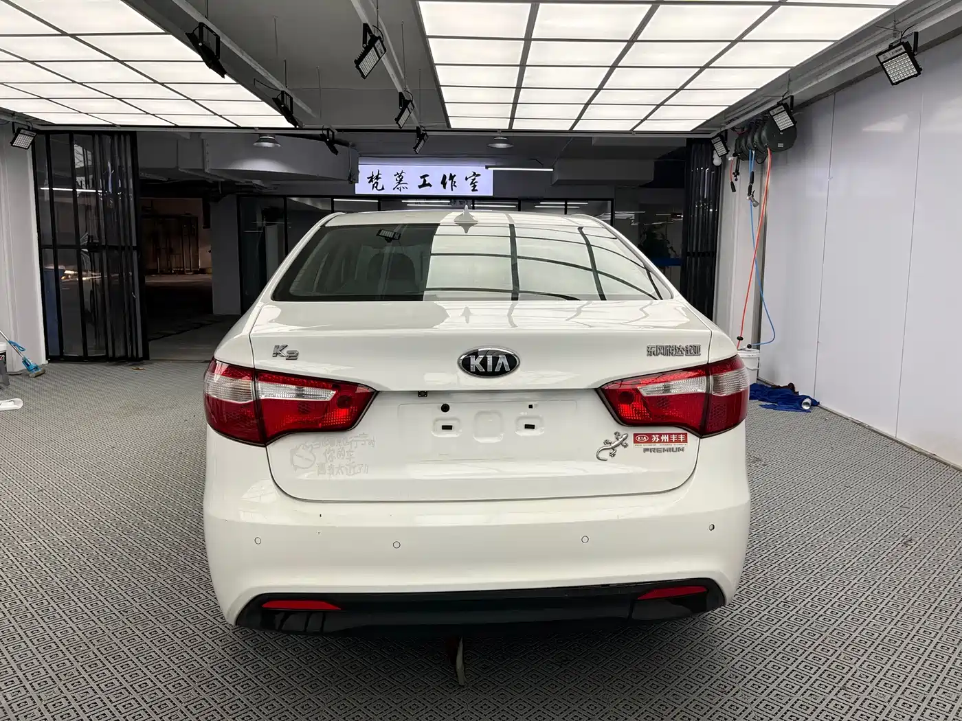 Kia K2 2012 2011 Sedan 1.6L AT Premium