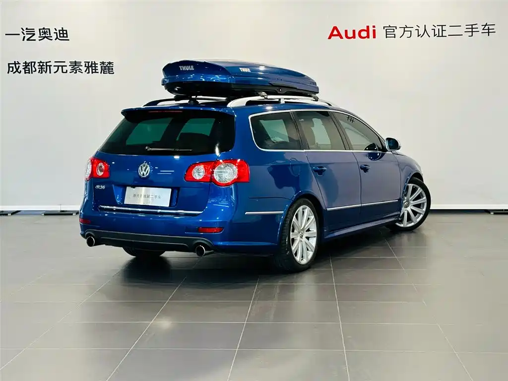 Volkswagen Passat 2008 Volkswagen R36 Wagon фото 4