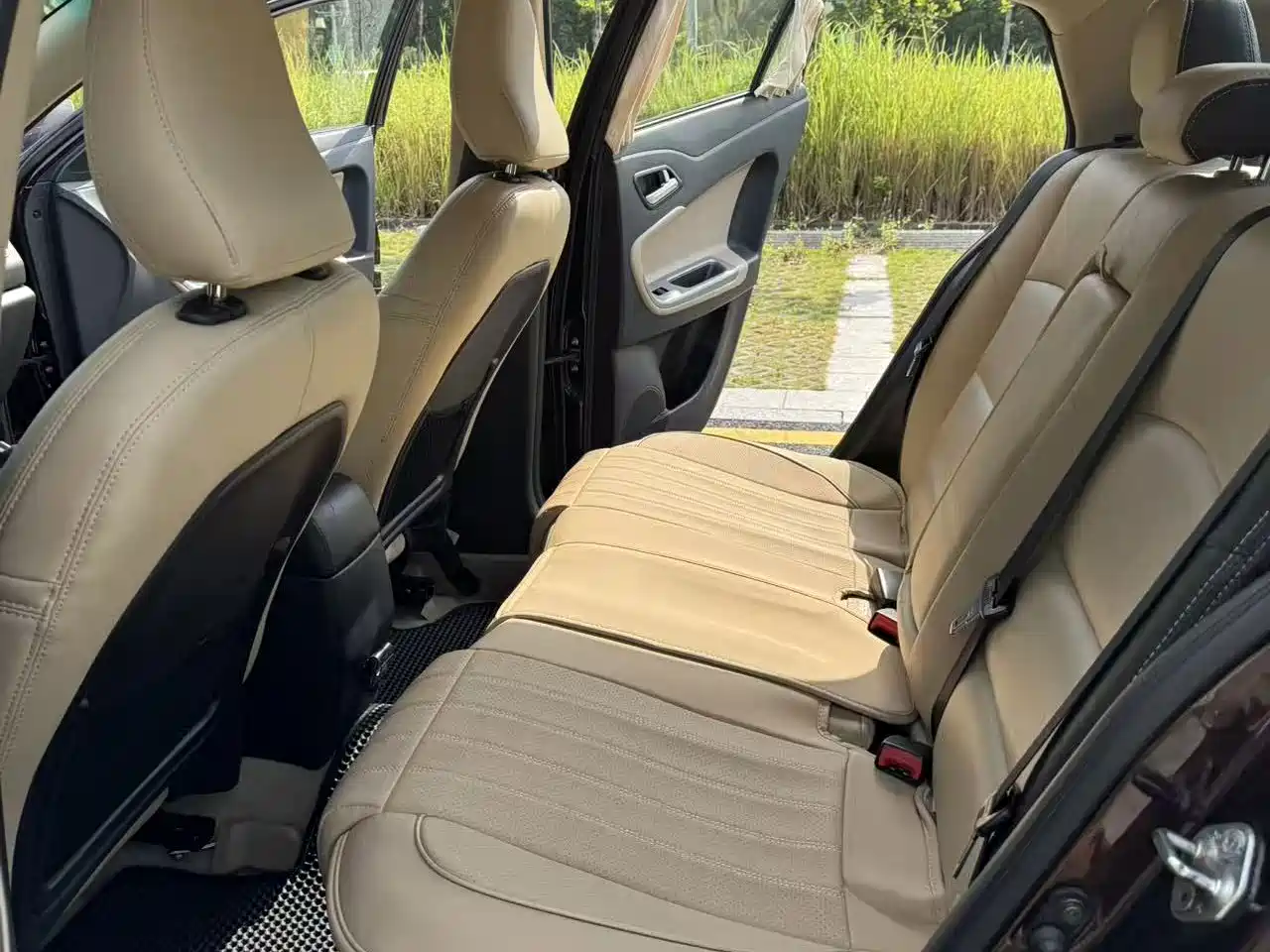 Haima Familia 2014 2014 M5 1.6L Manual Fashion