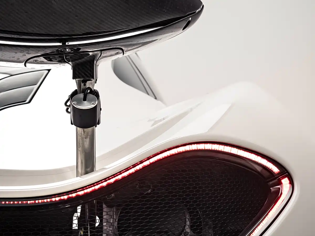 McLaren P1 2016 2014 3.8T Standard