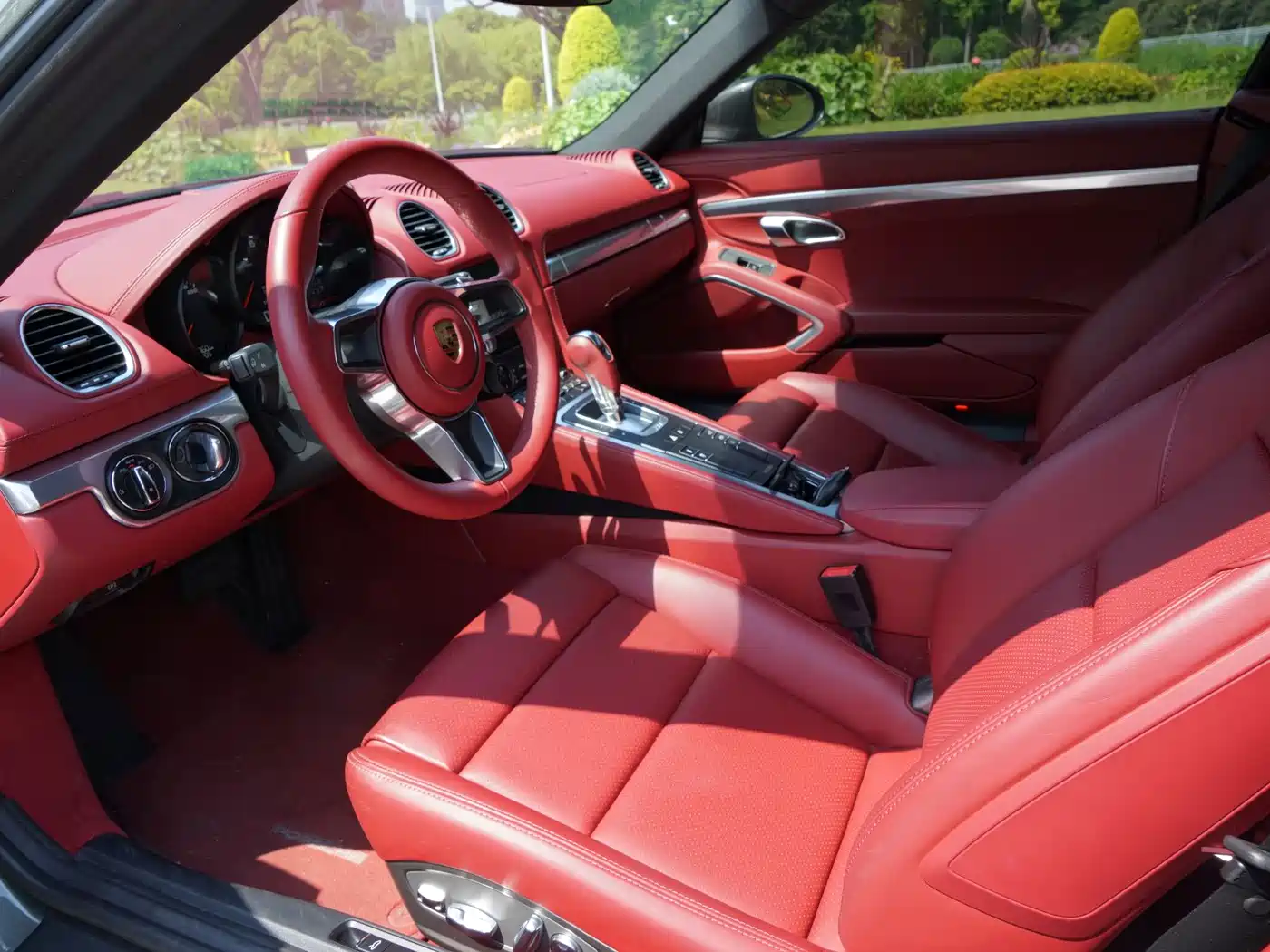 Porsche 718 2022 Cayman 2.0T фото 5