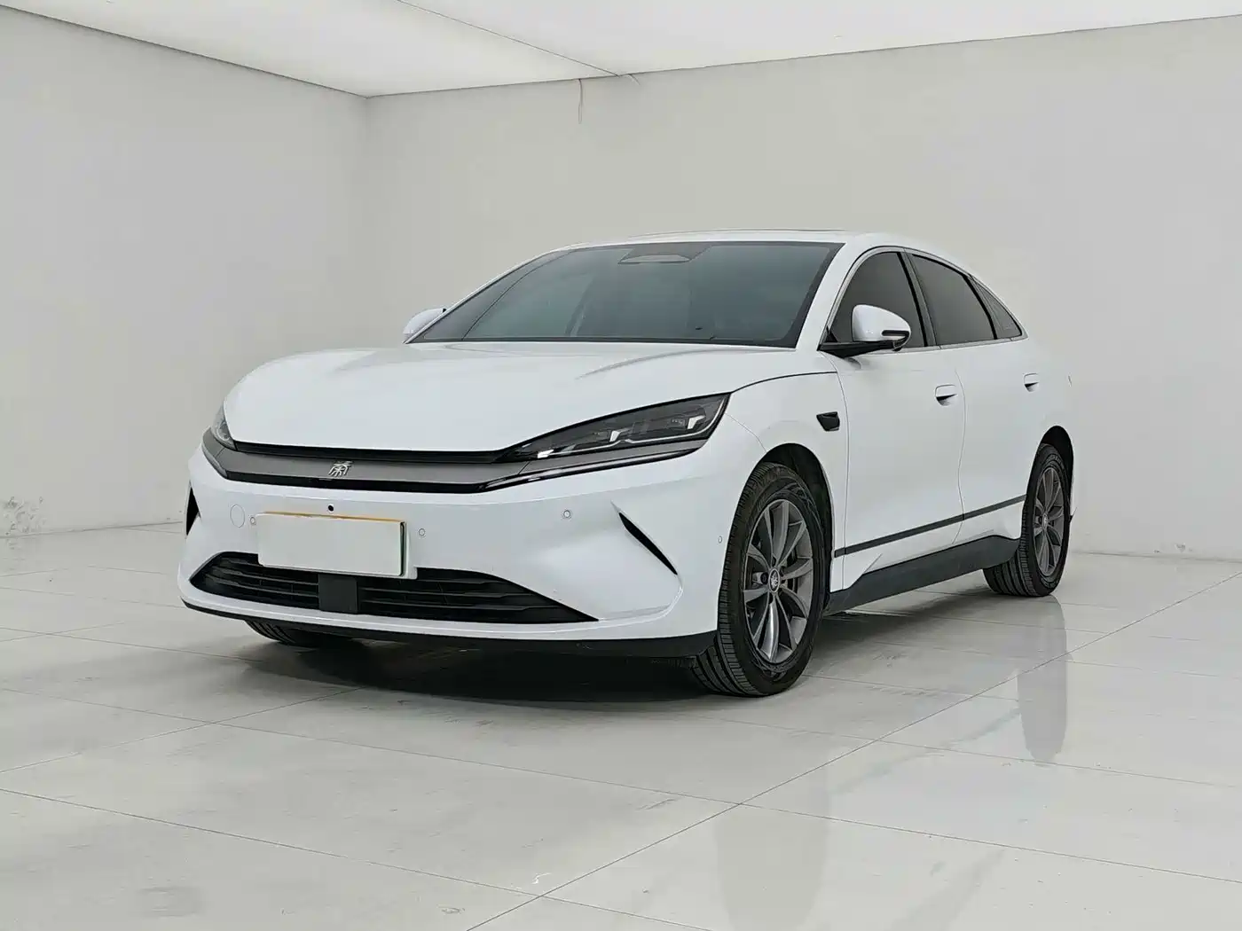 BYD Qin L 2025