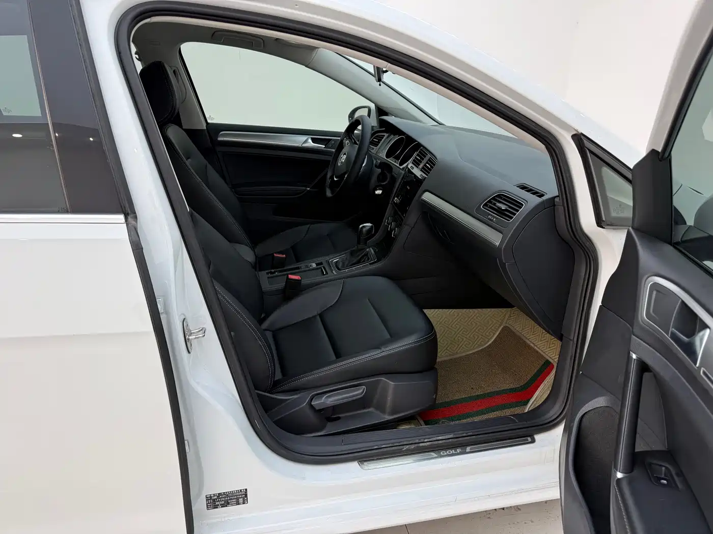 Volkswagen Golf 2020 280TSI DSG Comfort фото 21