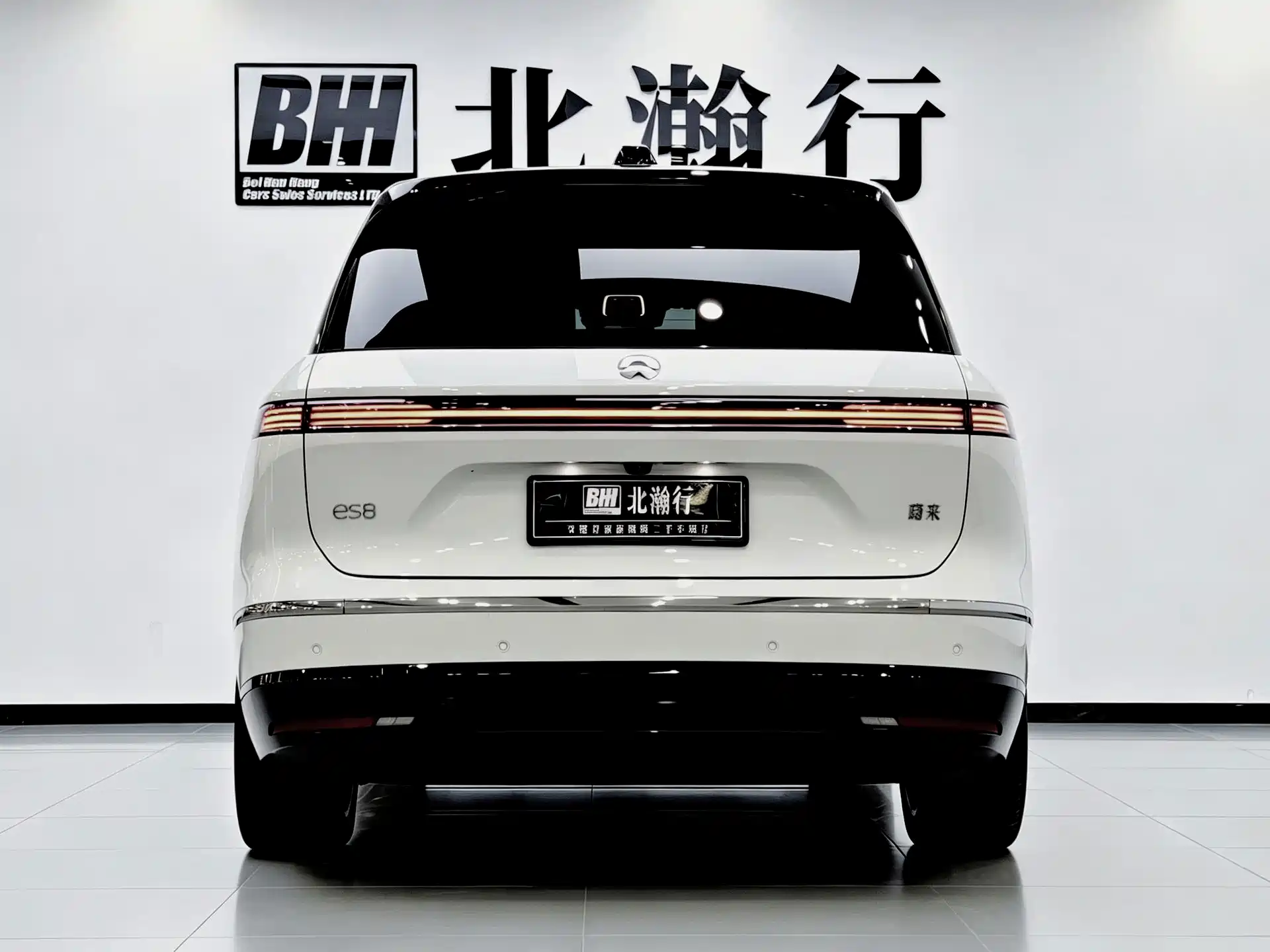 Фото 6 - NIO ES8