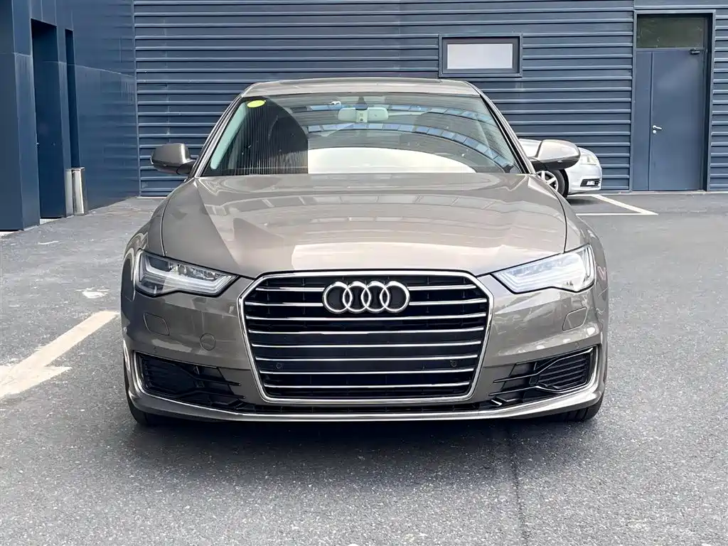Audi A6L 2017 TFSI Comfort фото 2