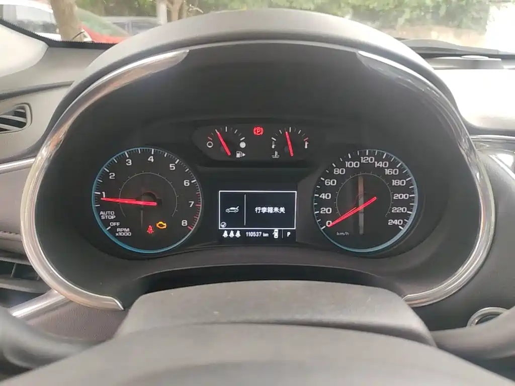 Фото 12 - Chevrolet Malibu XL