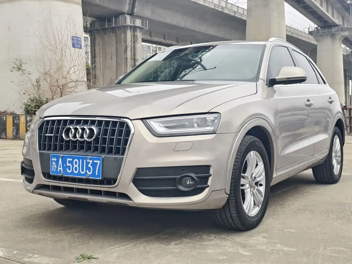 Audi Q3 2015 35 TFSI quattro Technology фото 2