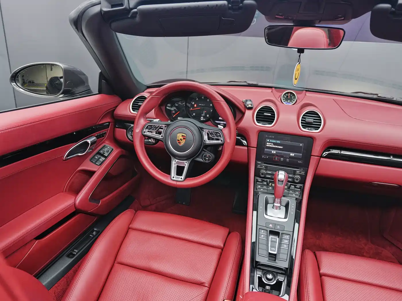 Porsche 718 2022 Boxster T 2.0T фото 8
