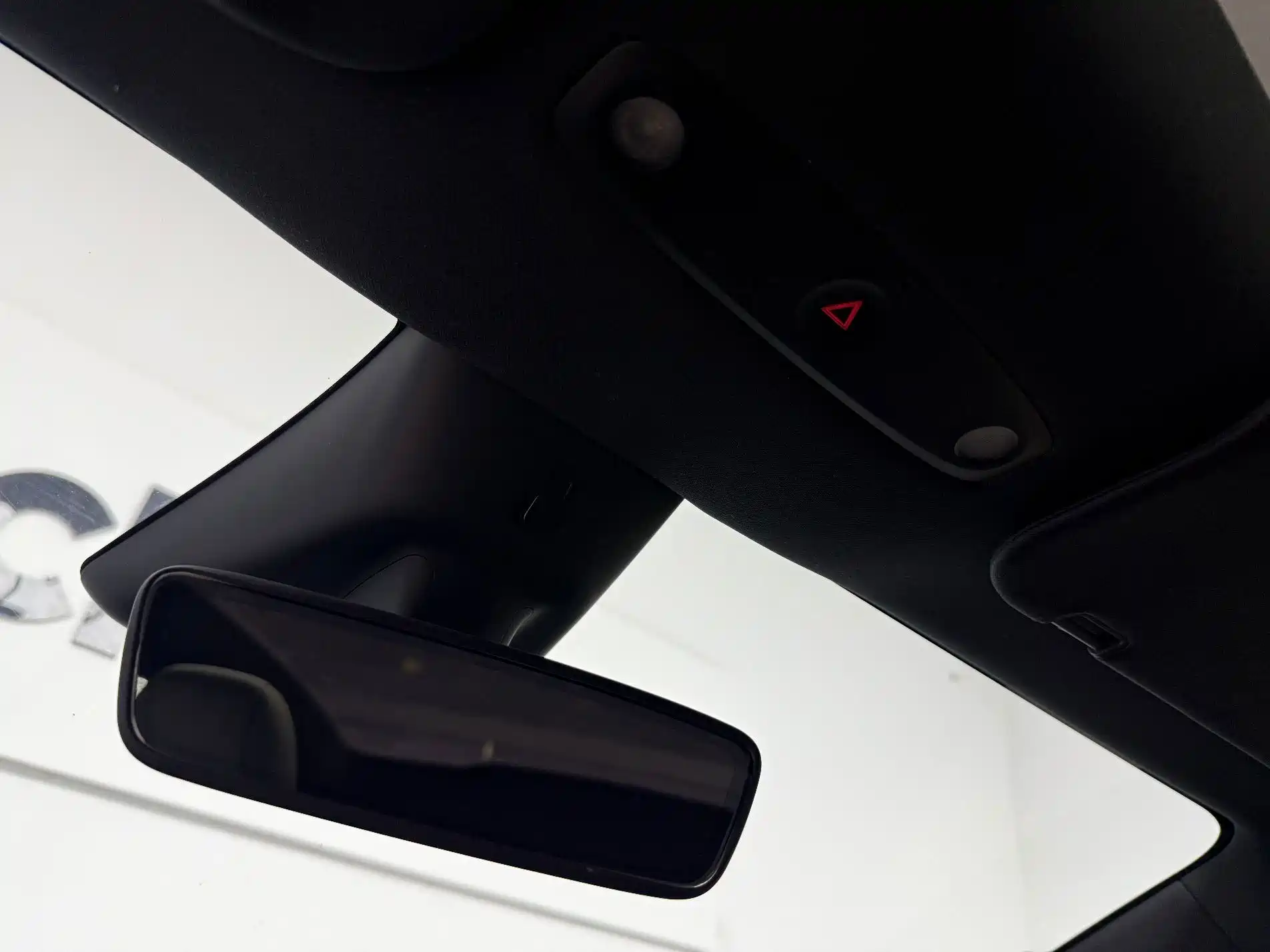 Photo 13 - Tesla Model Y