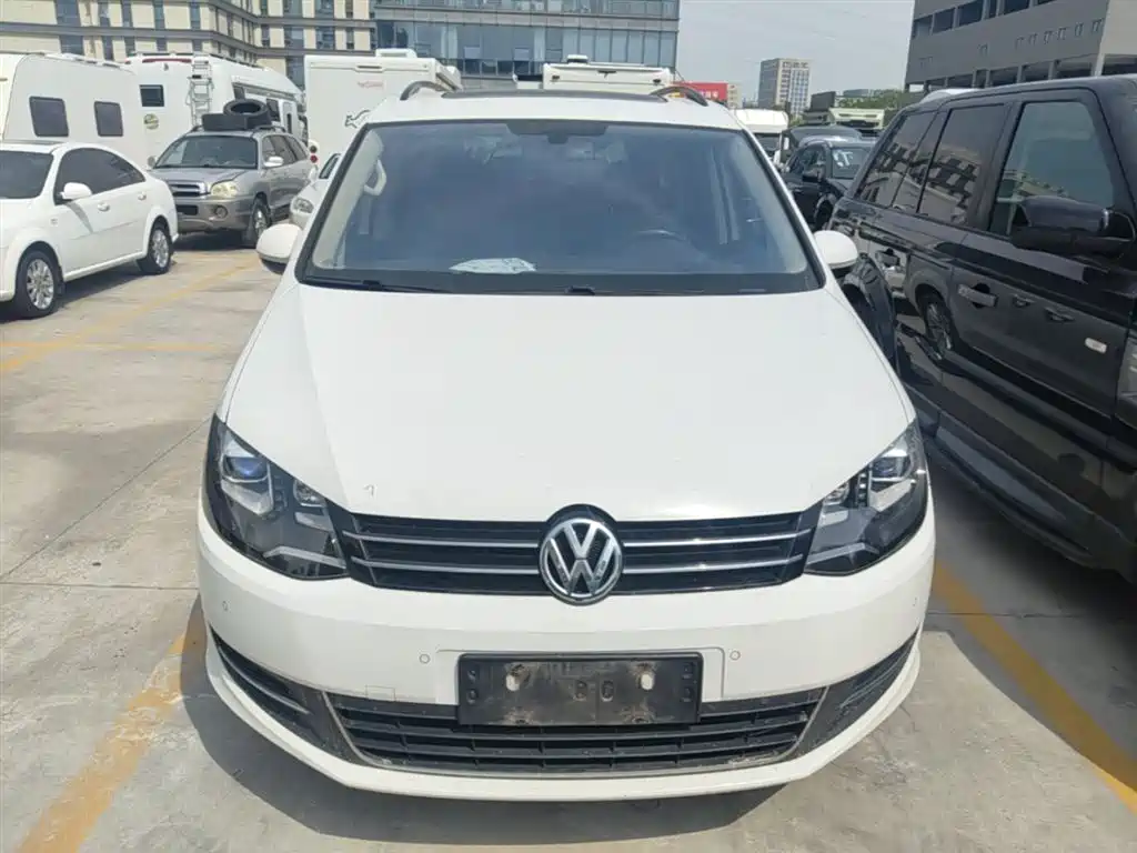 Volkswagen Sharan 2014 2.0TSI Standard фото 3