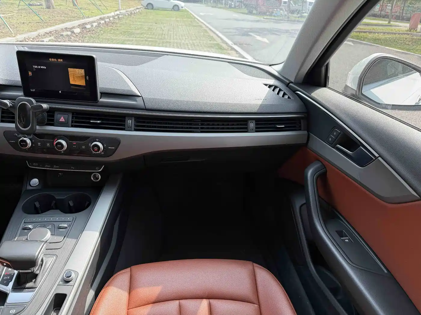 Audi A4L 2019 40 TFSI Progressive (China VI) фото 16