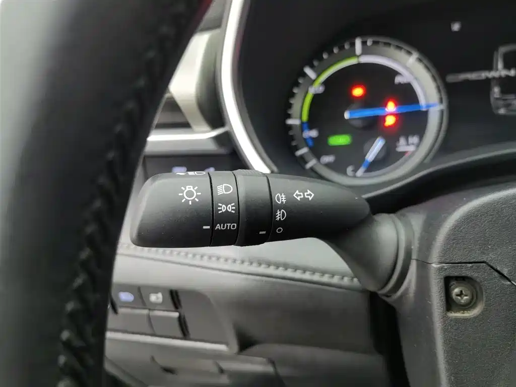 Toyota Crown Kluger 2021 2.5L HEV 4WD Elite фото 21