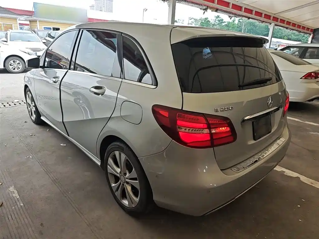 Mercedes-Benz B-Class 2015 B 200 Style фото 5
