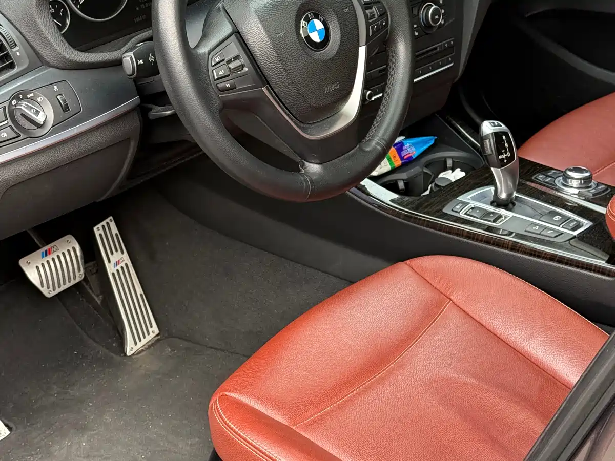 BMW X3 (Import) 2012 xDrive28i Luxury фото 7