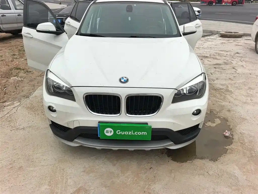 BMW X1 2015 Model sDrive18i Fashion Advanced Edition фото 3