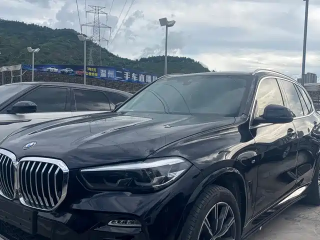 BMW X5 (Import) 2021