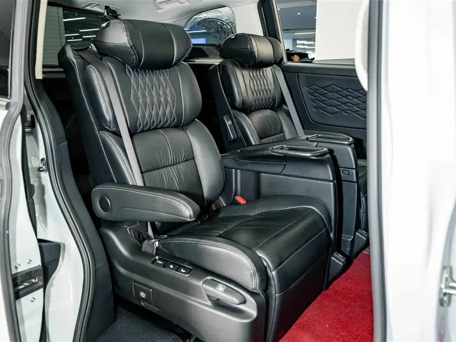 Honda Elysion 2024 2024 2.0L e:HEV Luxury Edition