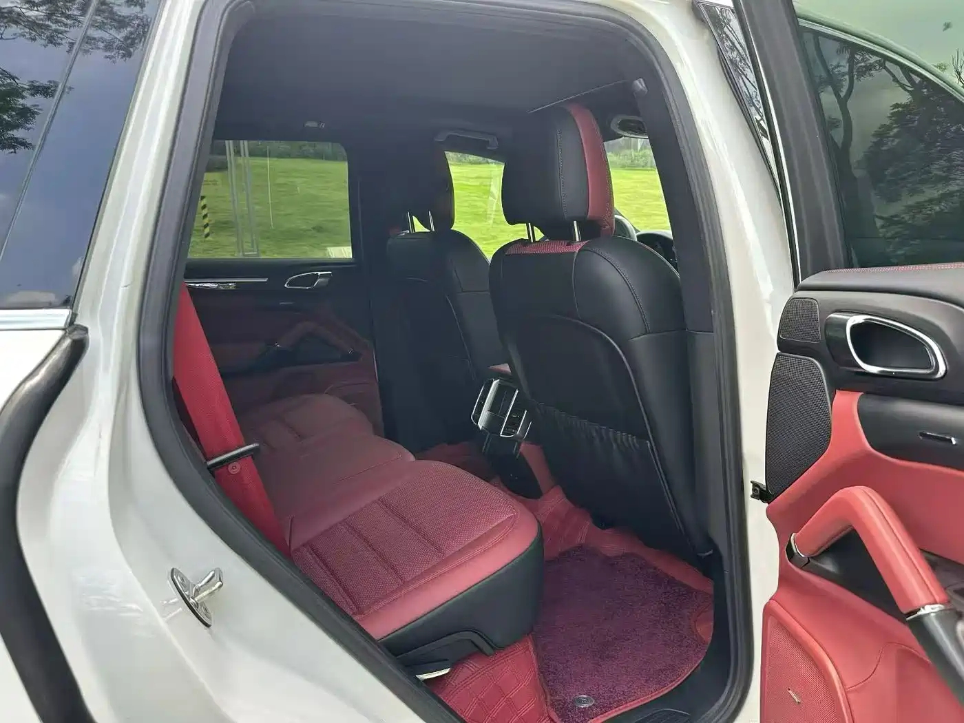 Porsche Cayenne 2011 Cayenne 3.0T фото 7