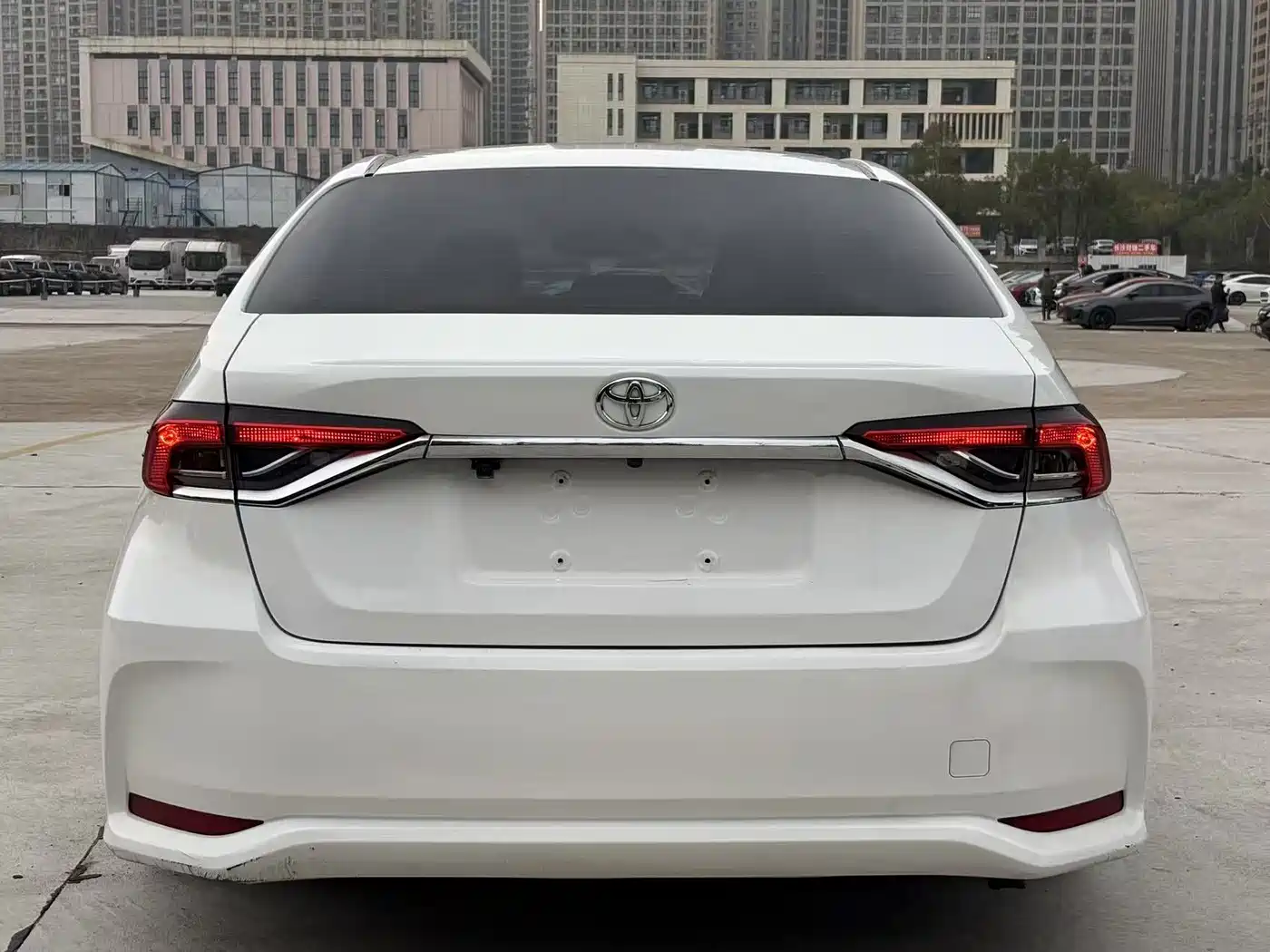 Toyota Corolla 2021 1.2T S-CVT Elite Edition фото 8