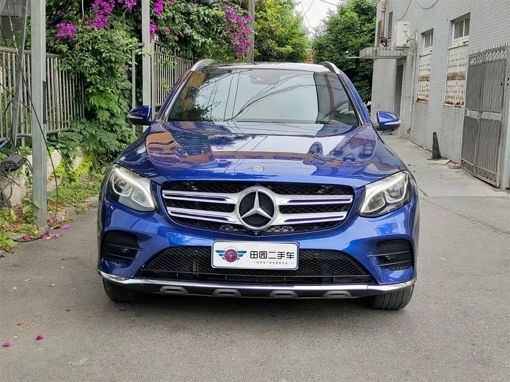 Mercedes-Benz GLC 2018 Facelift GLC 260 4MATIC Luxury фото 2
