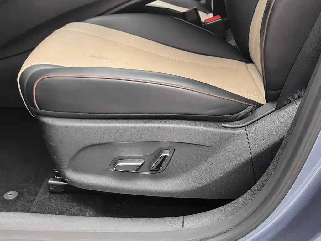BYD Dolphin 2026 2025 420km Freedom Edition