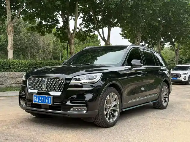 Lincoln Aviator 2021