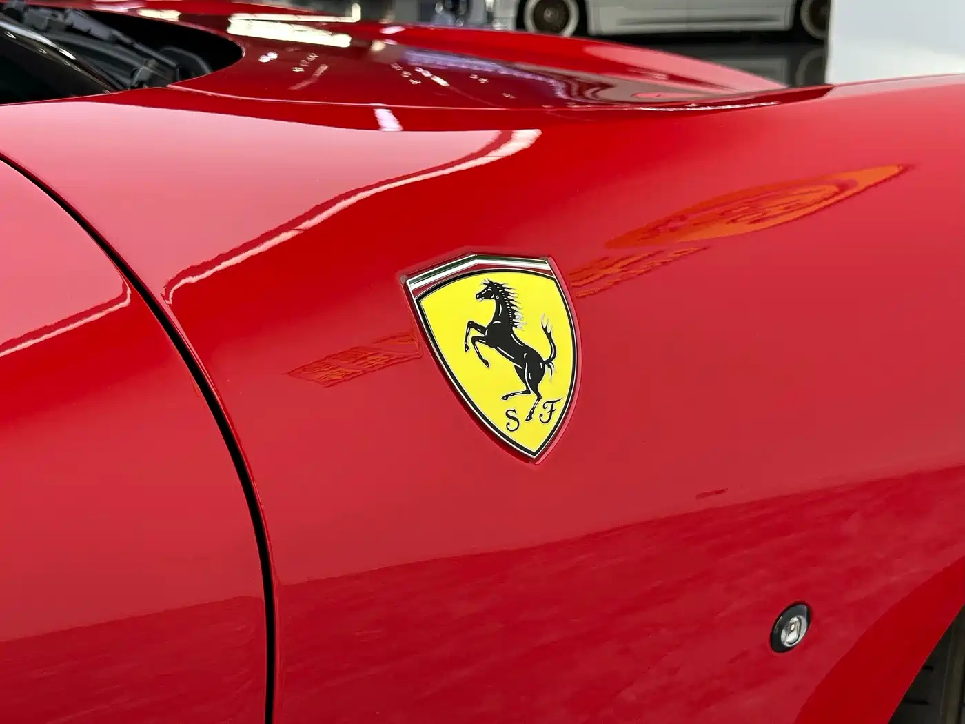 Ferrari Roma 2025 2020 3.9T V8