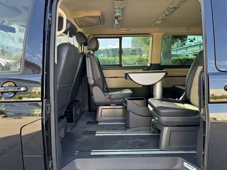 Volkswagen Multivan 2015 2014 2.0TSI AWD Executive