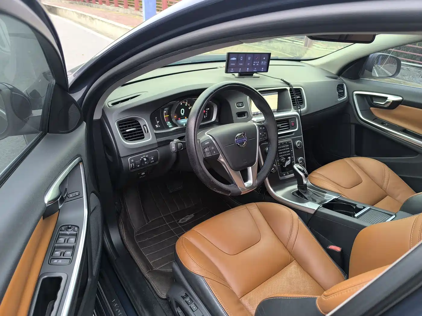 Volvo V60 2014 2014 Model Year Facelift T5 Inscription