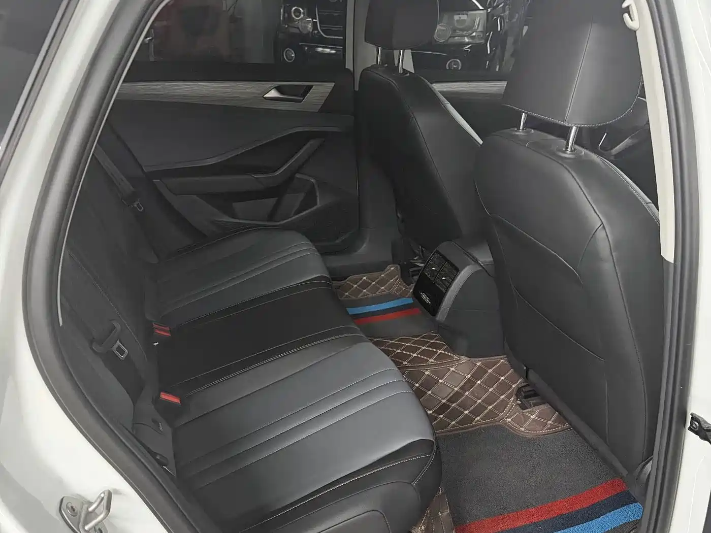 Volkswagen Sagitar 2026 2026 Model 30 Million Special Selection 300TSI DSG Surpass Edition