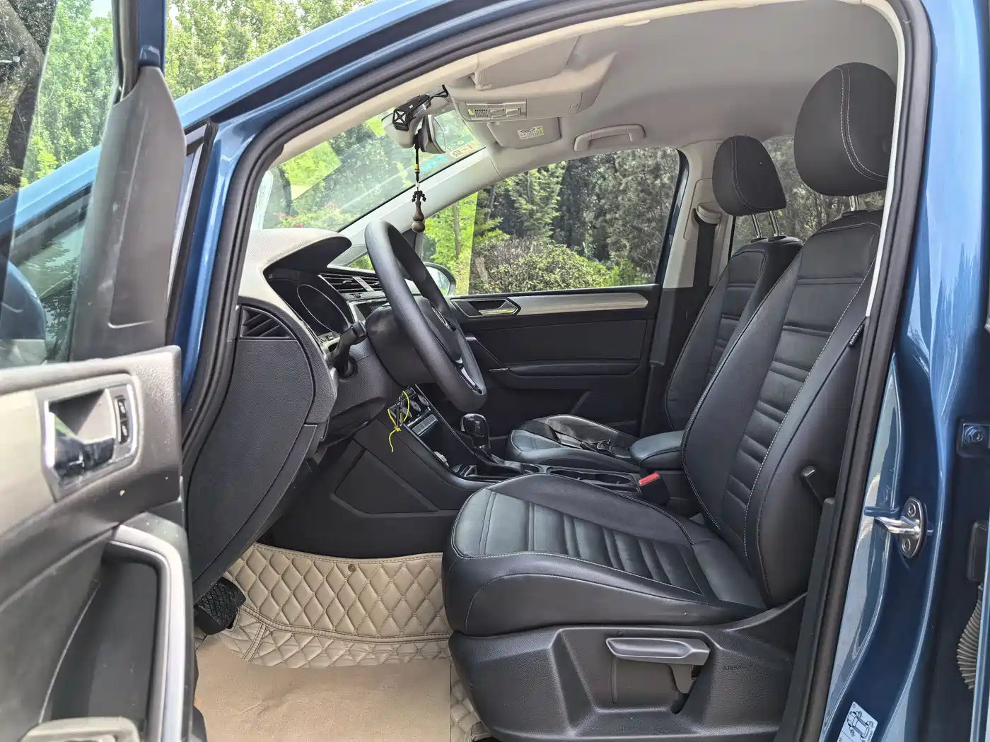 Volkswagen Touran 2016 Touran L 280TSI DSG Comfortline фото 7