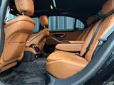 صورة 6 - Mercedes-Benz S-Class